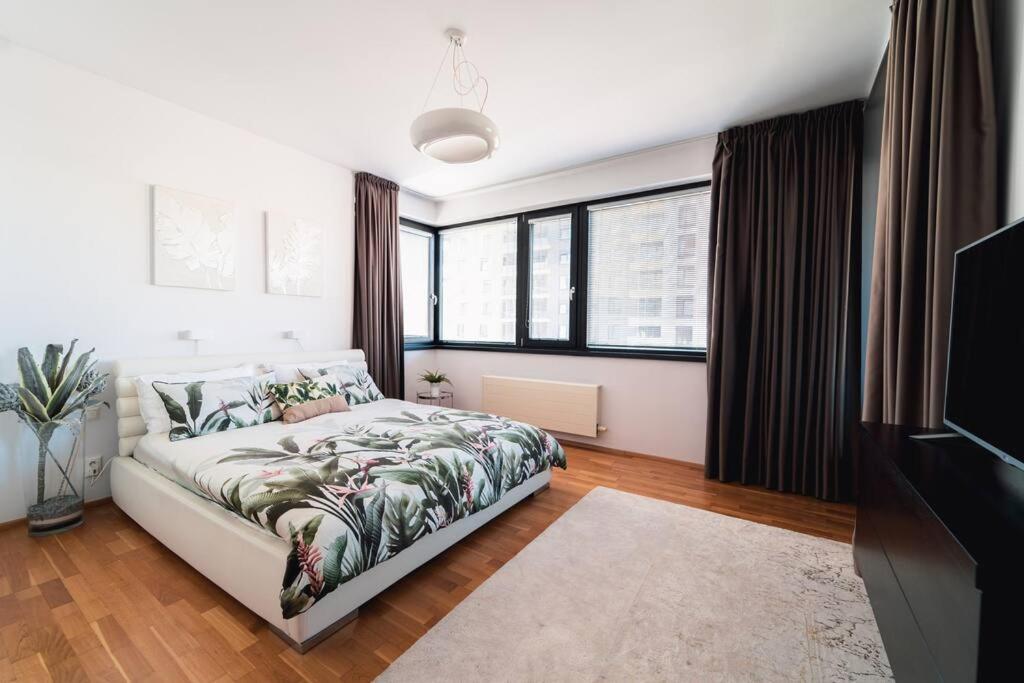 Prague Marina River View Apartment Close To City Centre Free Parking Praga Exterior foto